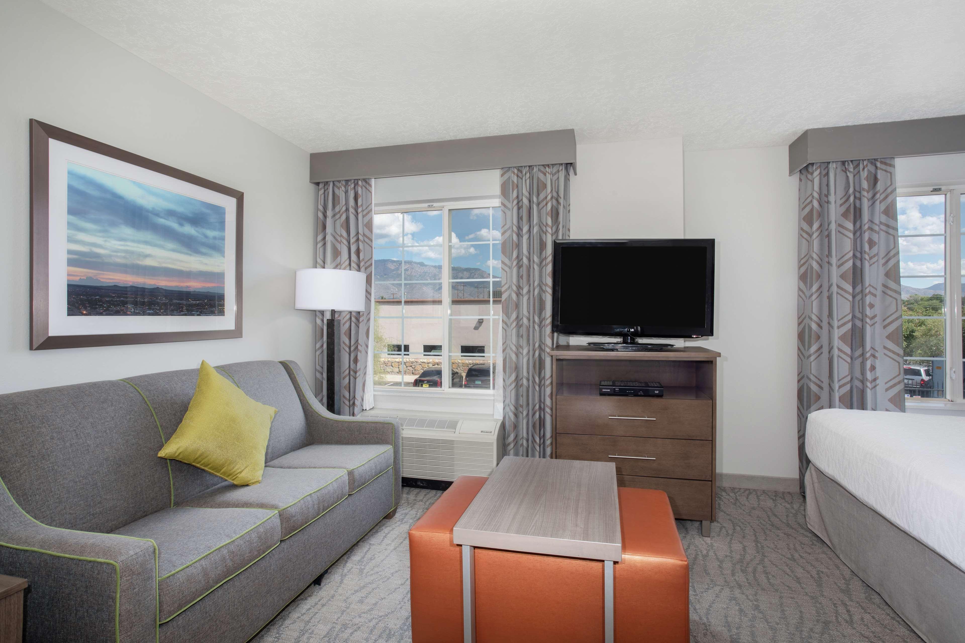 Homewood Suites by Hilton Albuquerque-Journal Center Extérieur photo