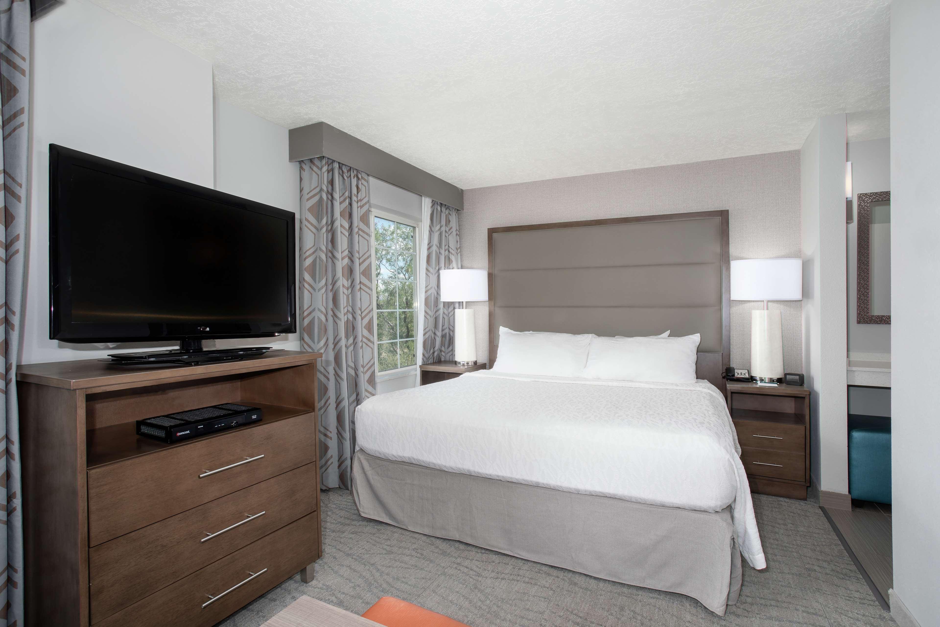 Homewood Suites by Hilton Albuquerque-Journal Center Extérieur photo