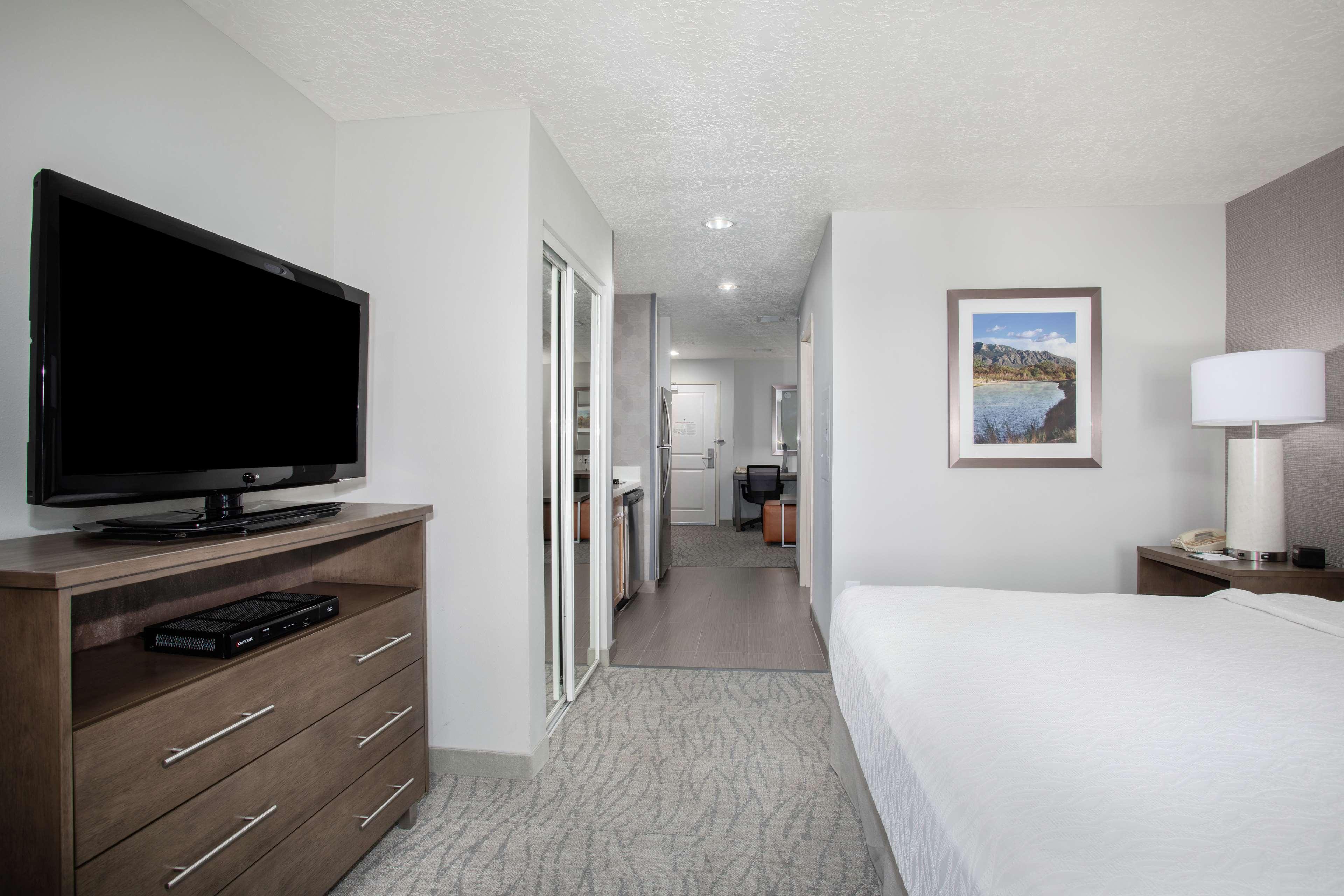 Homewood Suites by Hilton Albuquerque-Journal Center Extérieur photo